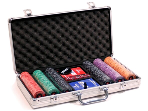 poker set EPT300 with two decks of cards